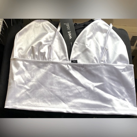 White satin bralette straps adjustable size XL - Picture 2 of 2